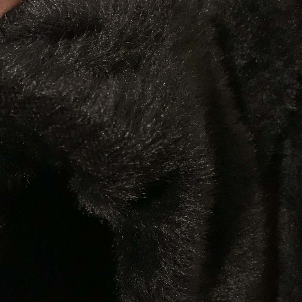 Sweater - Picture 3 of 5